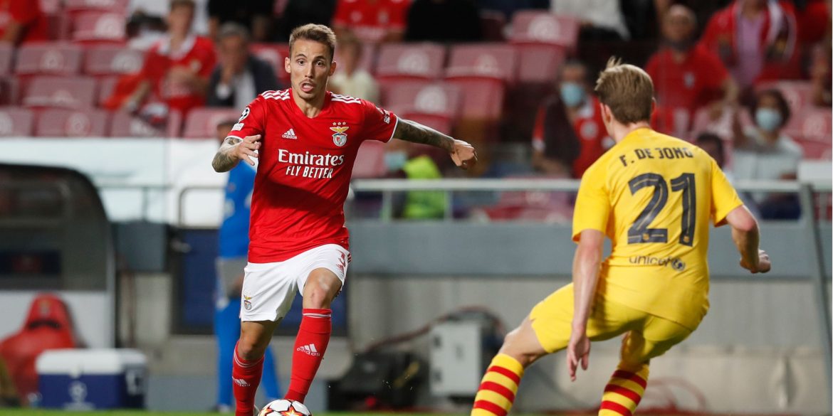 Leeds Want 8-Trophy Defender