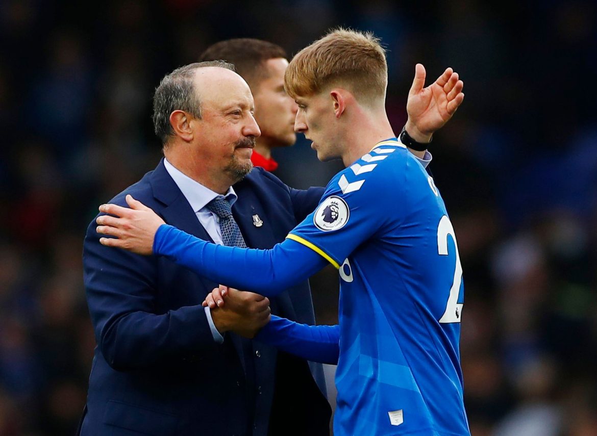 Everton must unleash Gordon this season