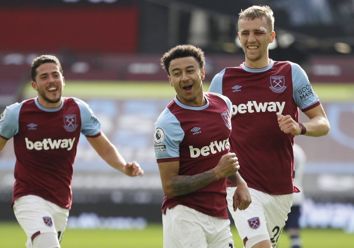 Villa could replace Barkley by signing Lingard